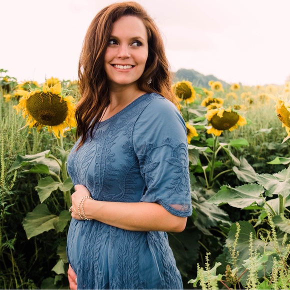 light blue lace dress - Picture 2 of 2